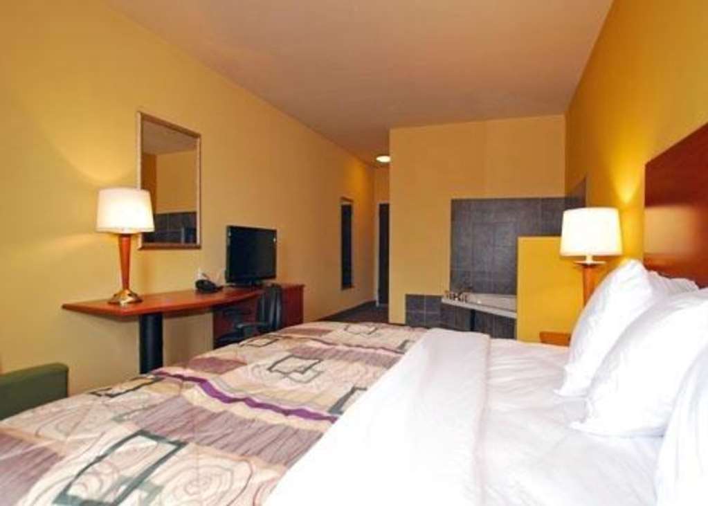 Sleep Inn & Suites At Kennesaw State University Room photo