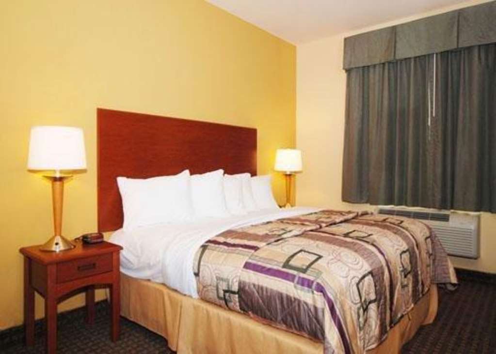 Sleep Inn & Suites At Kennesaw State University Room photo